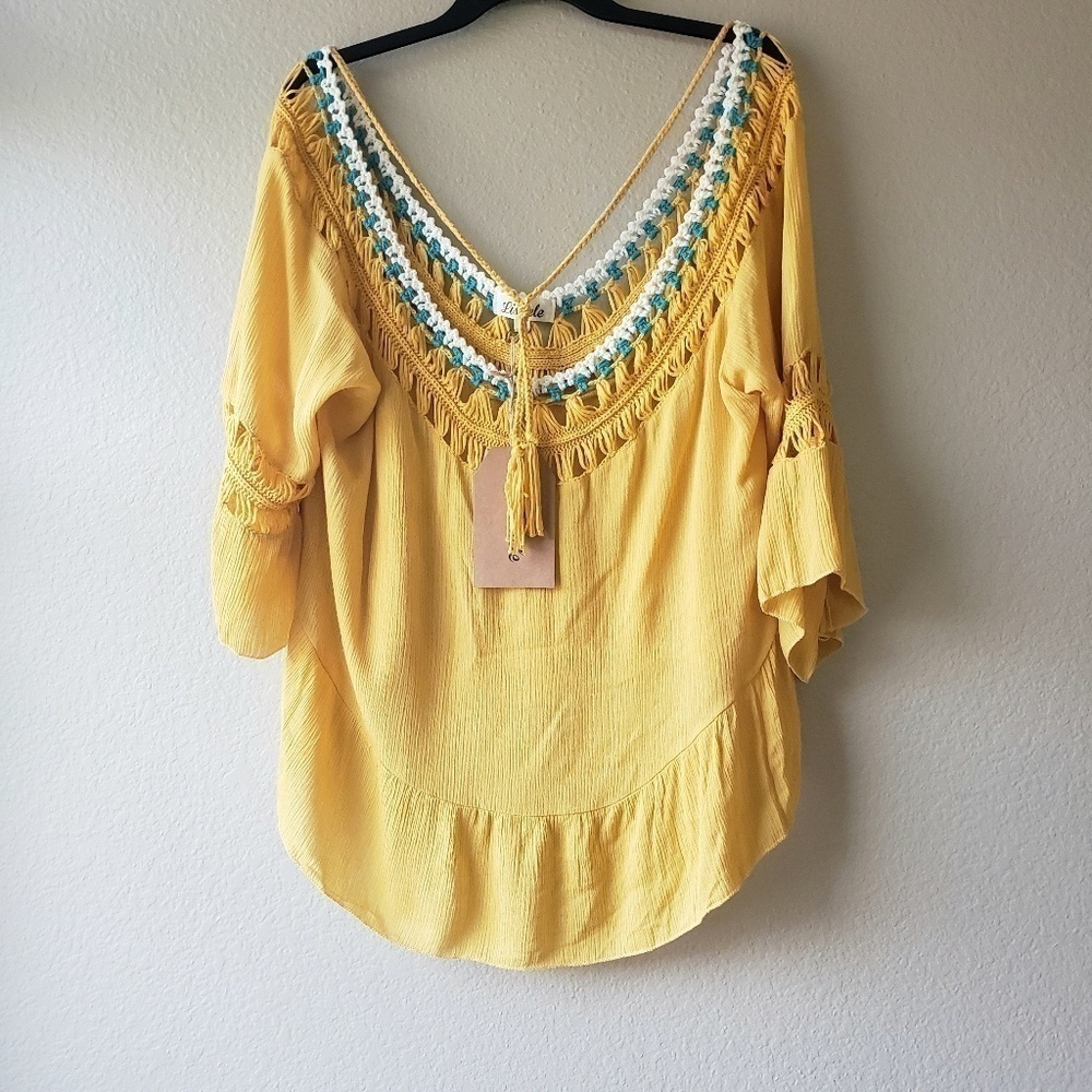 LISTICLE Boho Bell Sleeve Ruffle Hi Low Crochet Top Yellow Flowy Sz M